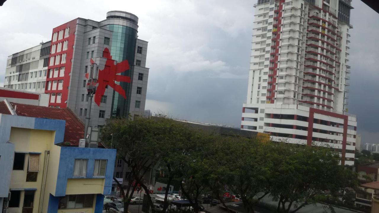 My Place Apartment Subang Jaya Extérieur photo